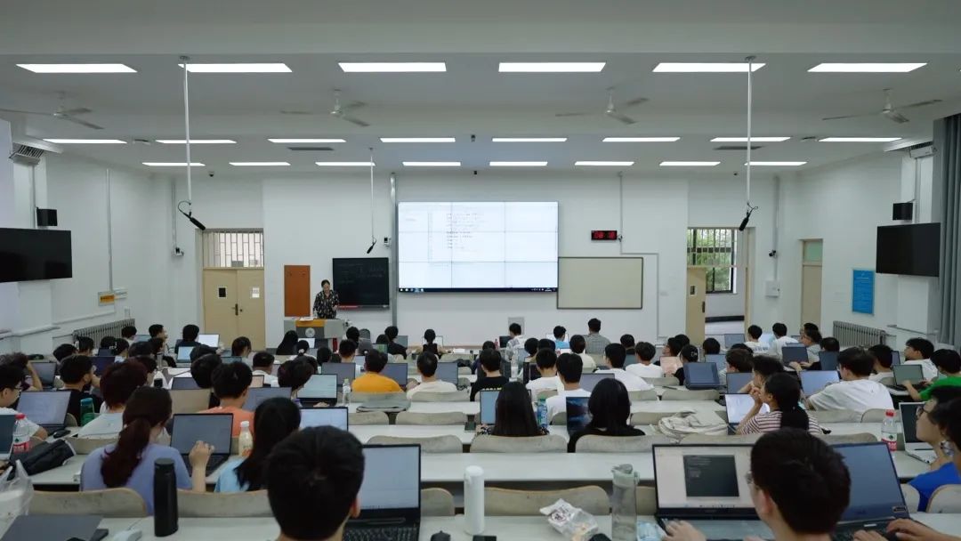 智慧教室解鎖課堂新模式，山東大學引領教育數(shù)字化潮流